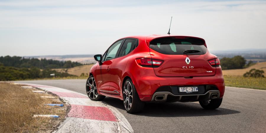  Renault Clio R.S. 220 Trophy 2016 года  (AU) (фото 7 из 30)